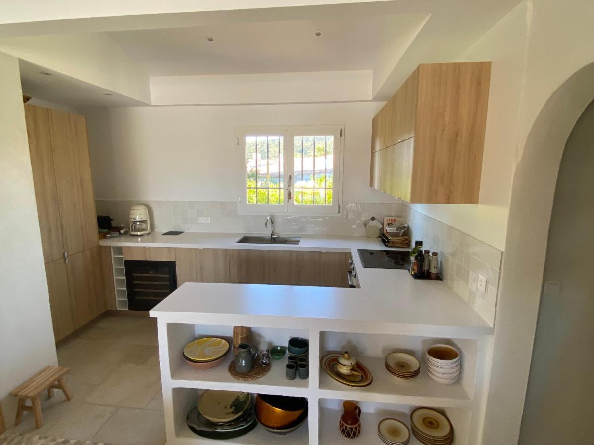 Lovely "Provence" Villa With Sea View, Private Heated Pool, Airco And Beautiful Garden 그리모 외부 사진